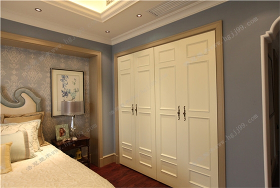 浩冠衣帽間 浩冠衣帽間