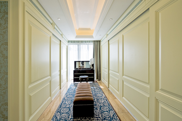 美式整體家具-整體衣帽間木飾面 美式整體家具-整體衣帽間木飾面