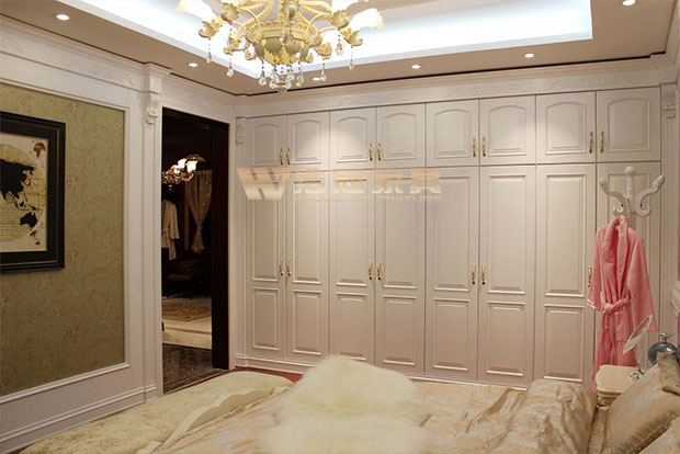 歐式四門衣柜-浩冠整木家具定制 歐式四門衣柜-浩冠整木家具定制
