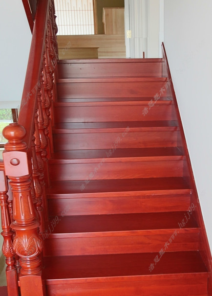 實(shí)木樓梯 實(shí)木樓梯