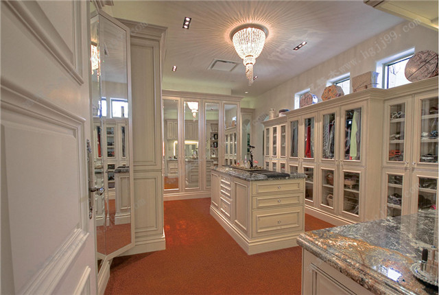 整木衣帽間 整木衣帽間