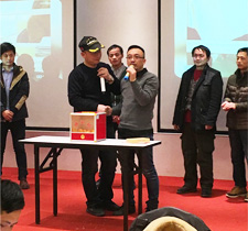 浩冠年會--主持人與嘉賓互動