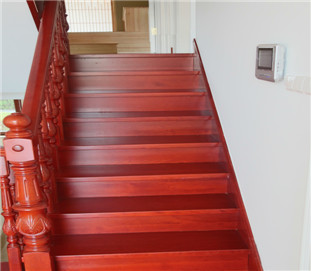 簡(jiǎn)歐式-實(shí)木樓梯 簡(jiǎn)歐式-實(shí)木樓梯